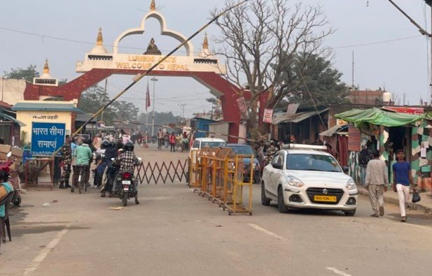 खुनुवा बॉर्डर पर 35 बोरी यूरिया खाद के साथ SSB की कार्रवाई