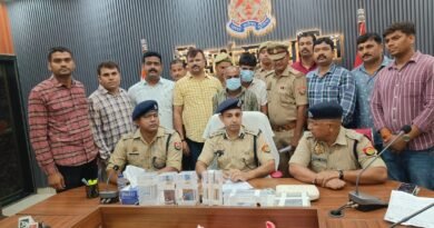 सिद्धार्थनगर के बाँसी में नकली अंग्रेजी शराब गिरोह का भंडाफोड़, 2 आरोपी गिरफ्तार